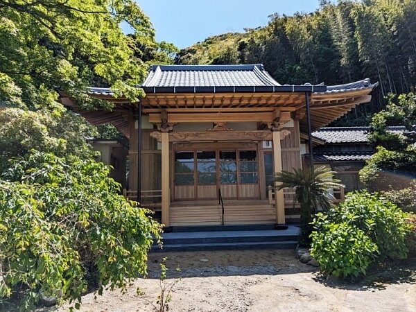 唐津市　蓮光寺　完成の画像